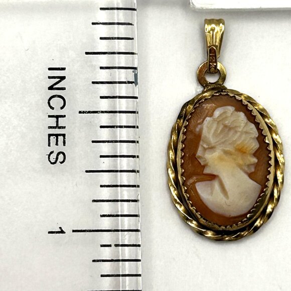 Vintage 1/20 12K GF Left Facing Cameo Pendant Oval Shell Gold Filled Rope Frame - Picture 4 of 13